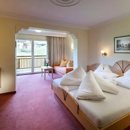 Alpenwellnesshotel Gasteigerhof Hotel