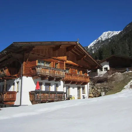 Hotel Gasteigerhof 4*